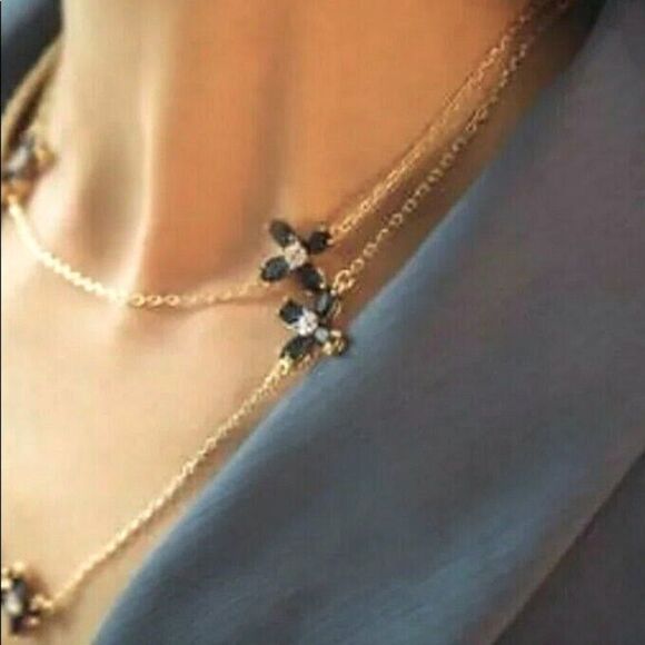 NWT Tory Burch Gold Blue Zircon Four Leaf Clover Elongated 21 in. Neckla… - Picture 8 of 11